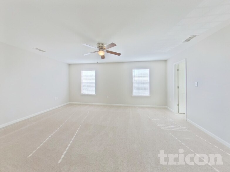 Building Photo - 3627 Alexander Forest Dr