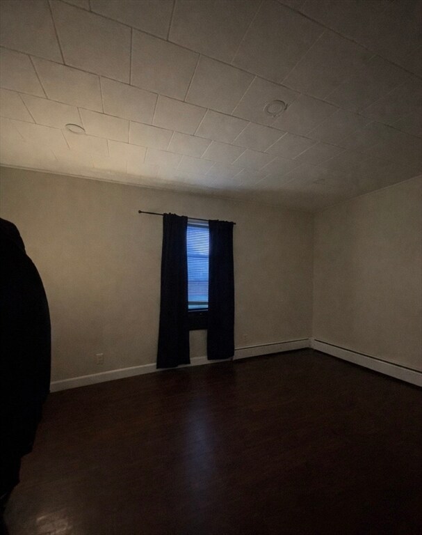 Building Photo - 9 Fulton St