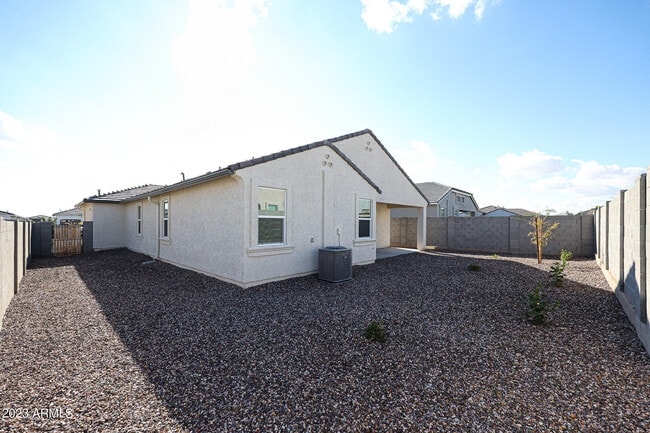Building Photo - 18456 W Chama Dr