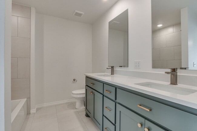 Building Photo - New construction in Britton Farms