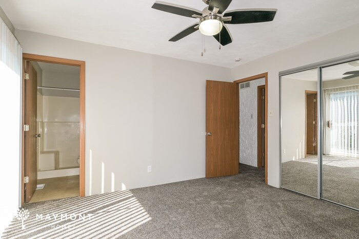 Building Photo - 7012 Shelton Ct