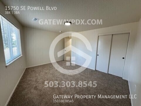 Building Photo - 15750 SE Powell Blvd