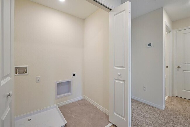 Building Photo - 13134 Bounty Ave