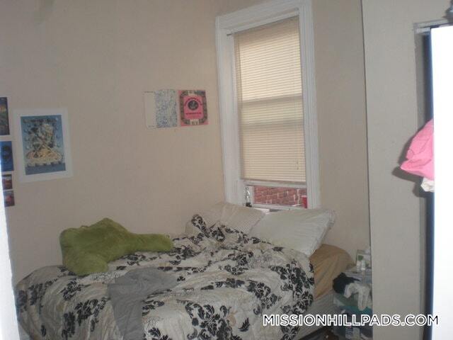 Building Photo - 71 S Huntington Ave