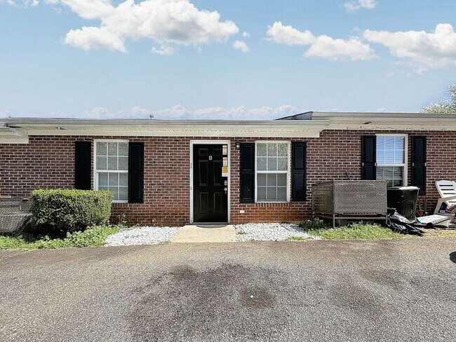 Building Photo - All Electric 1 Bedroom 1 Bathroom in Cartersville