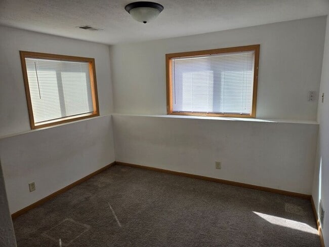 Building Photo - 7441 Brunswick Ave N