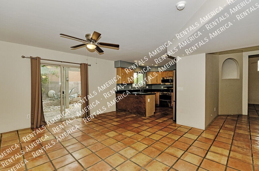Building Photo - 2974 N Cardell Cir