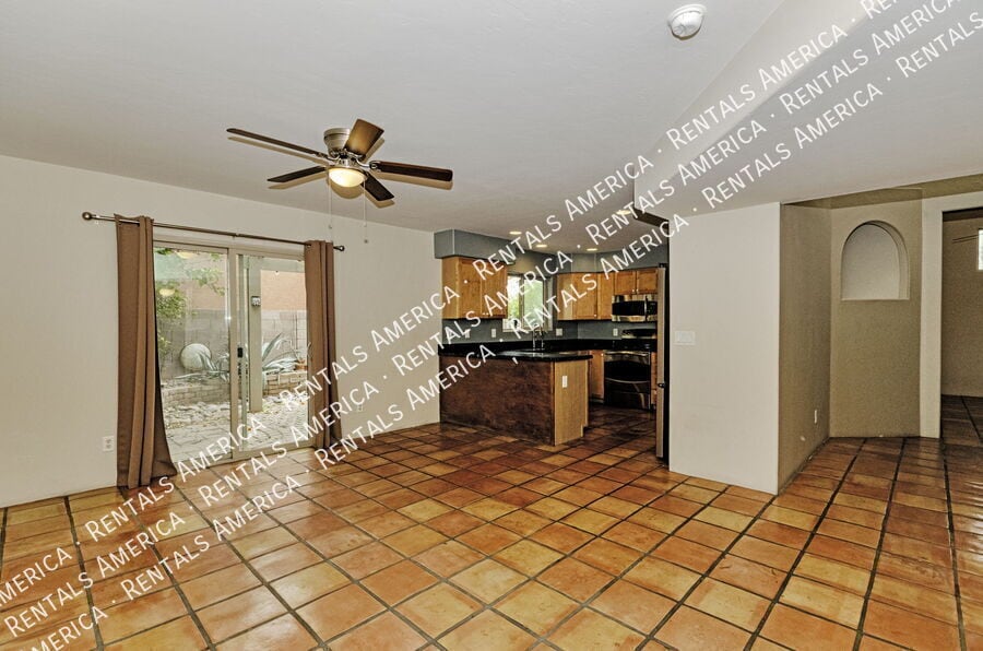 Building Photo - 2974 N Cardell Cir