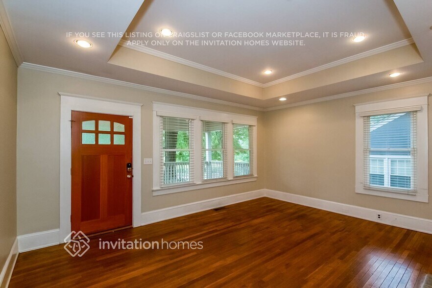 Building Photo - 317 Stovall St SE