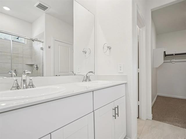 Building Photo - 522 Blanton St