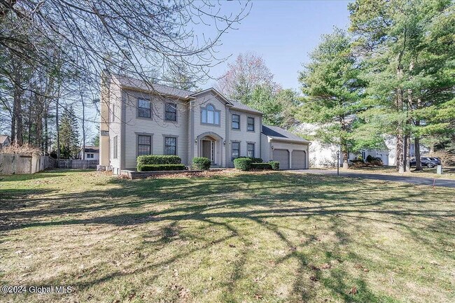 Building Photo - 633 Salvia Ln