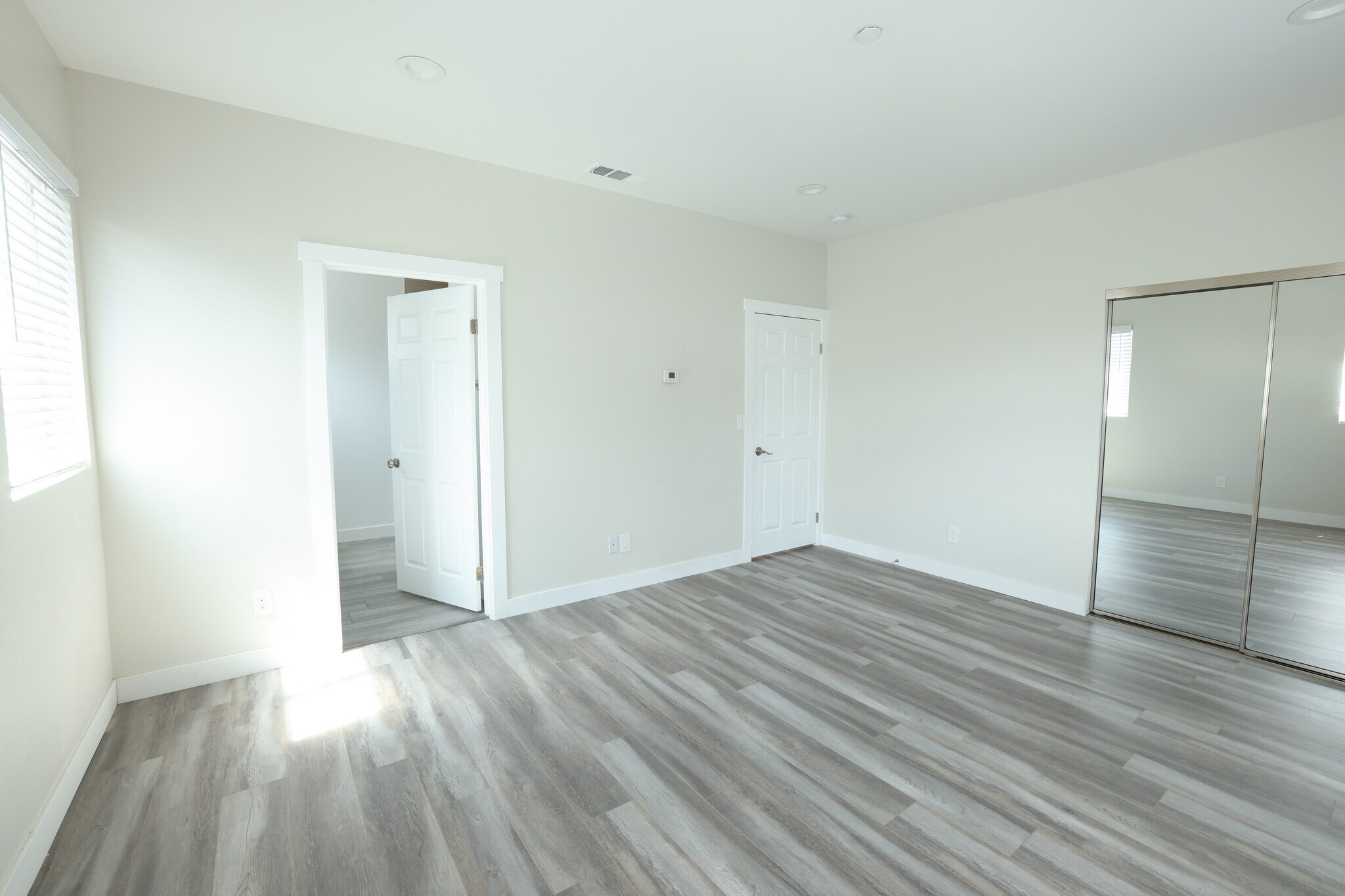 Building Photo - 1133 Browning Blvd