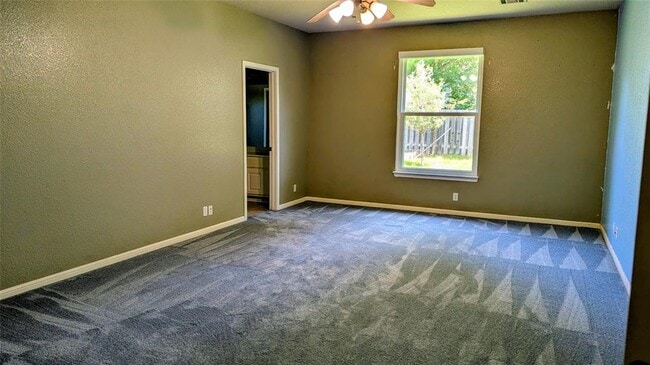 Building Photo - 114 Ambrose Dr