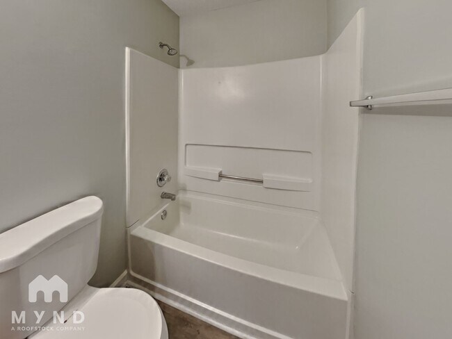 Building Photo - 123 Pay Day Ln