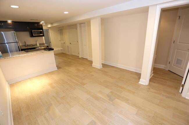 Building Photo - 237 16th St SE