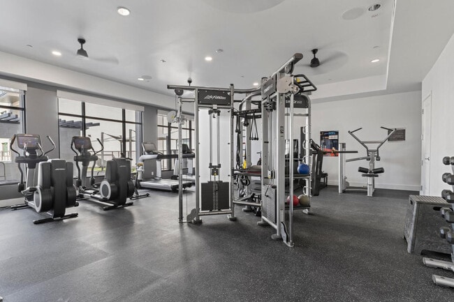 Building Photo - 7300 E Earll Dr