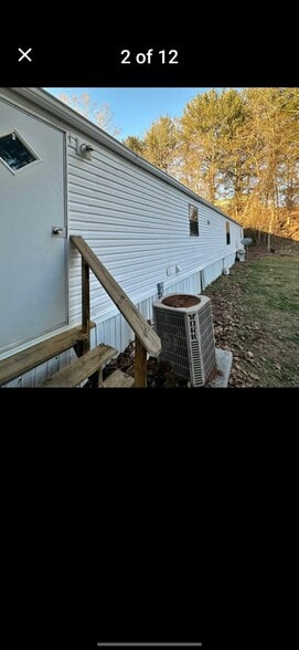 Building Photo - 183 Honaker Dr