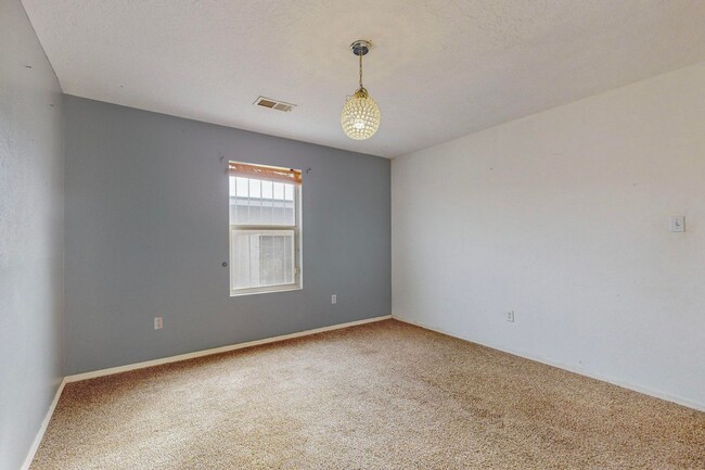 Building Photo - 9114 Schooner Rd NW