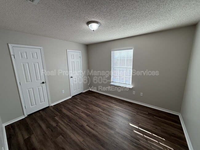 Building Photo - 6715 91st St