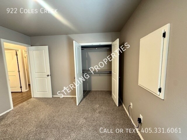 Building Photo - 922 Coles Creek