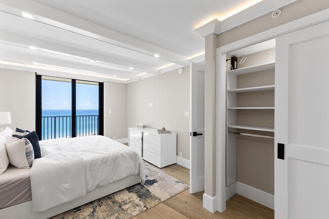 Building Photo - 400 Ocean Trail Way