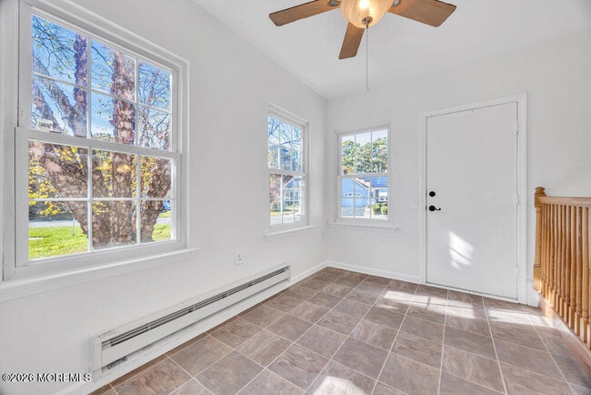 Building Photo - 5B Spring St