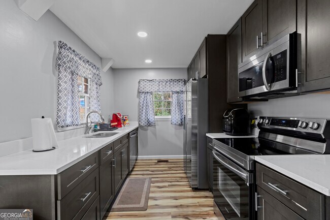 Building Photo - 3727 Calmer Cir