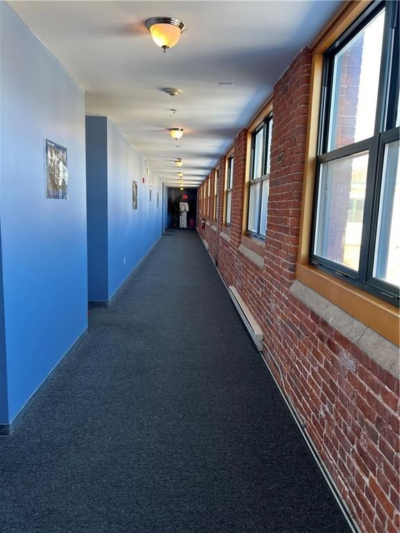 Building Photo - 1117 Douglas Ave