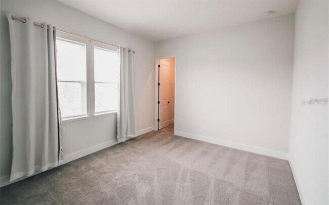 Building Photo - 6824 Bridgman St