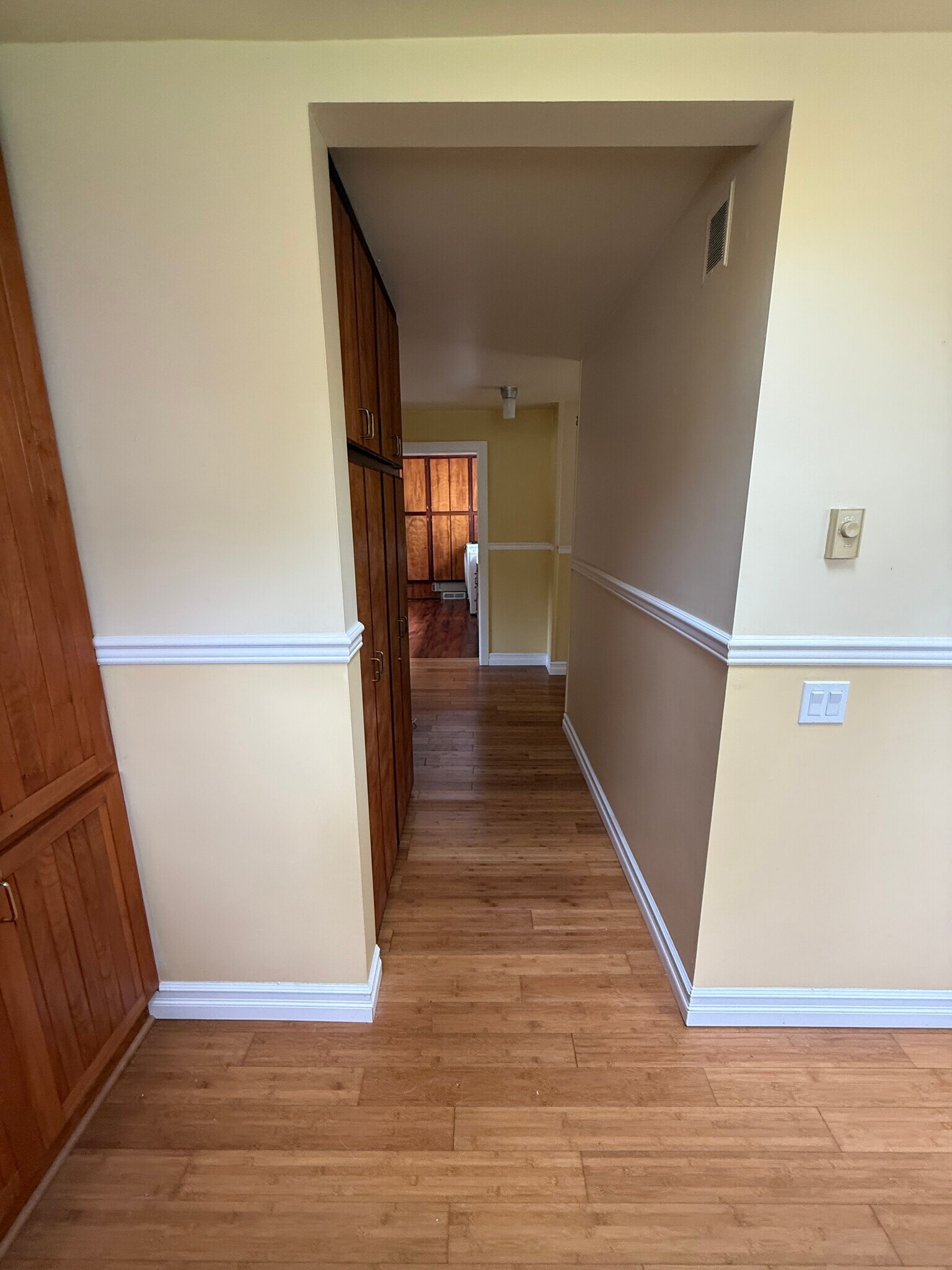 Building Photo - 6840 NE Wood Bay Ln