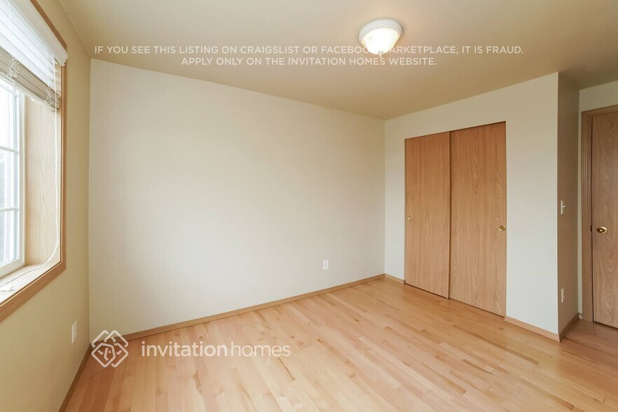 Building Photo - 4716 35th Ave NE