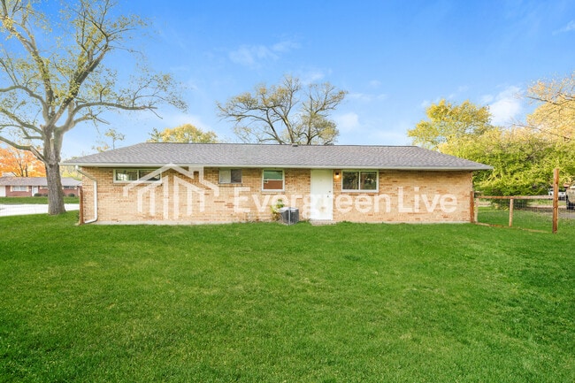 Building Photo - 6712 Hubbard Dr