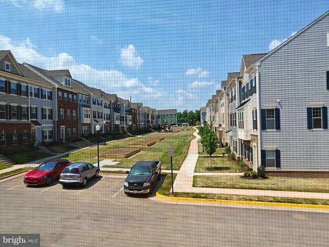 Building Photo - 9409 Barnes Lp