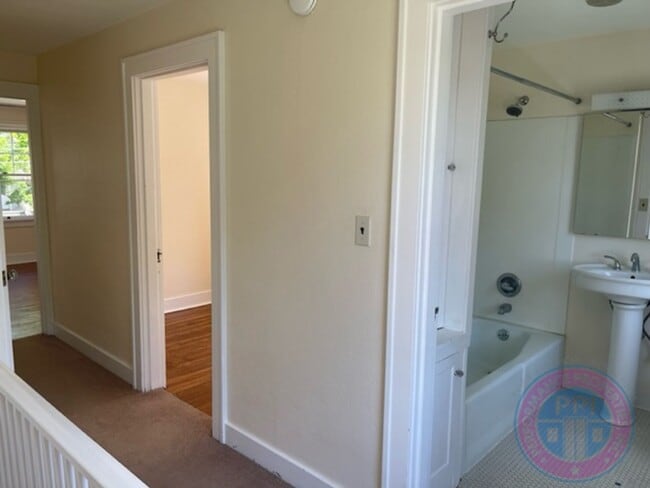 Building Photo - gre8435