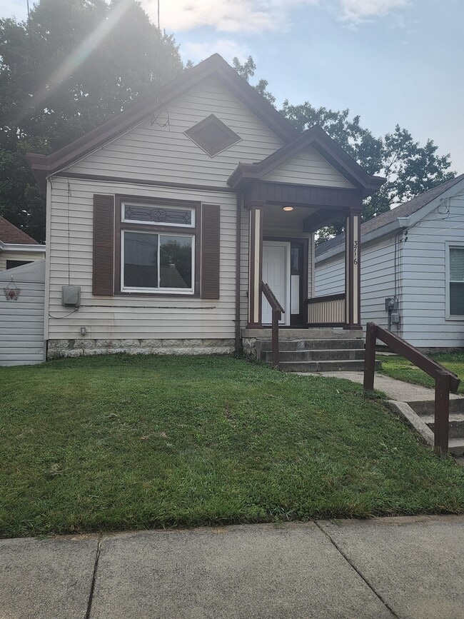 Building Photo - 3716 Lincoln Ave