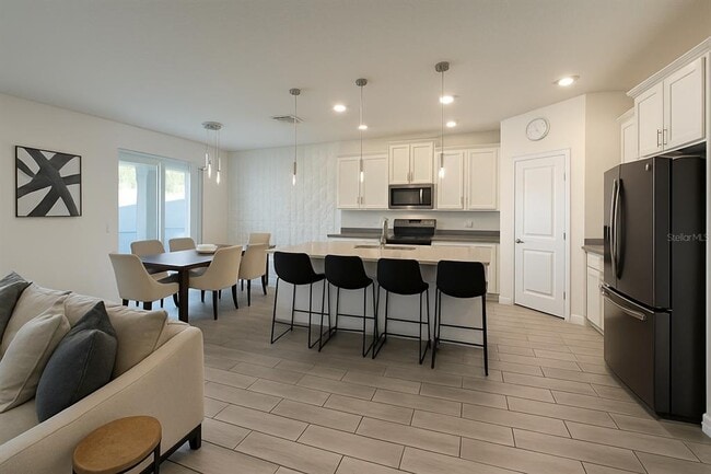 Building Photo - 2868 Dawn Redwood Pl