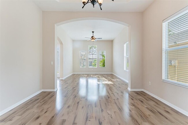 Building Photo - 13815 Artesa Bell Dr