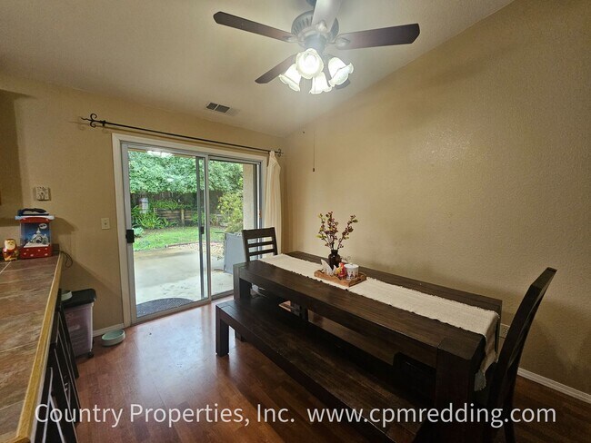 Building Photo - Spacious 4-Bedroom Home in Mary Lake Neighborhood Available January 15th!