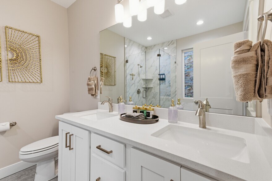 Building Photo - 1562 E 3900 S