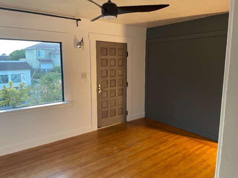 Building Photo - 937 Pierce St