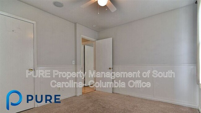 Building Photo - 1829 Memorial Dr