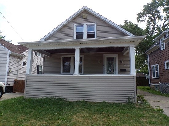 Primary Photo - 209 82nd St