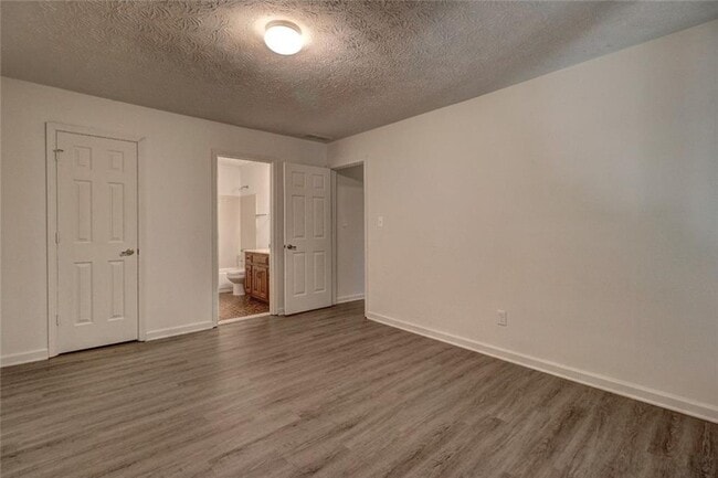 Building Photo - 1562 Circlestone Dr