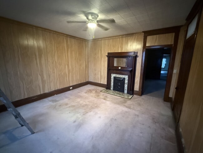 Building Photo - 1317 Florence St