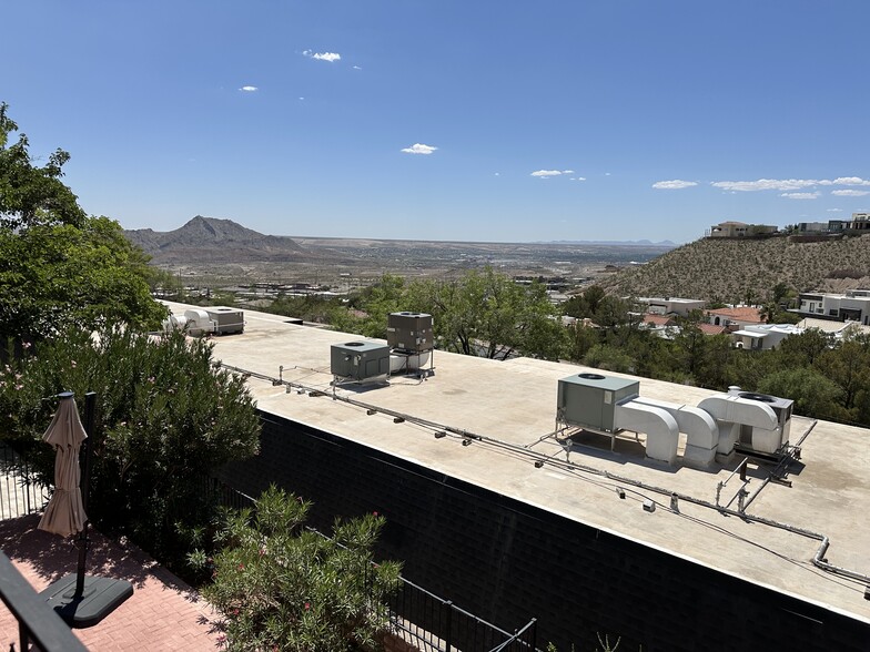 View from balcony - 4800 N Stanton St