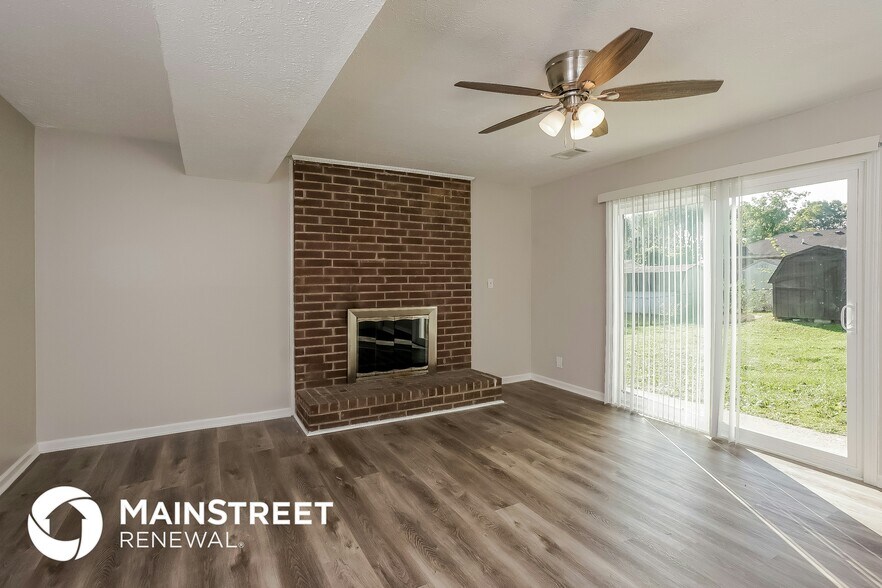 Building Photo - 12318 Crosswinds Dr