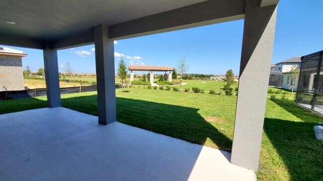 Building Photo - 9918 Summerlake Groves St