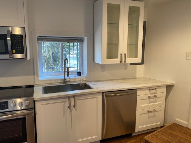 Building Photo - 27 Seaton Plz NE