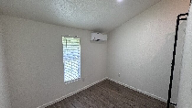 Building Photo - 110 Rabe Rd