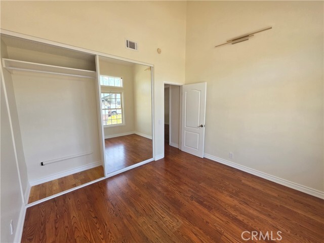 Building Photo - 12304 Louise Ave